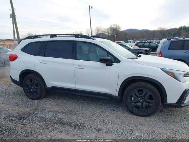 4S4WMAHD2R3433550 Subaru Ascent Onyx Edition 7-passenger
