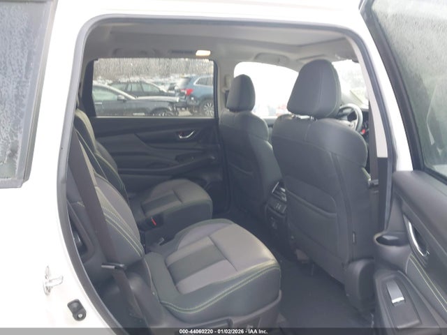 4S4WMAHD2R3433550 Subaru Ascent Onyx Edition 7-passenger