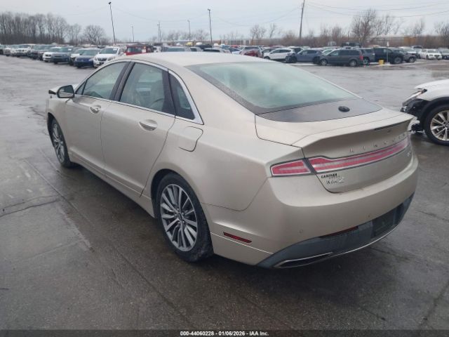 2017 LINCOLN MKZ 3LN6L5A98HR610585 Photo 2