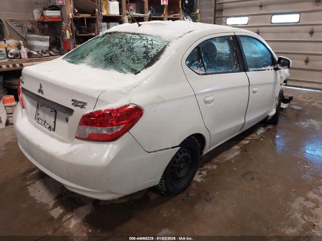 2018 MITSUBISHI MIRAGE G4 ML32F3FJ3JHF16368 Photo 3