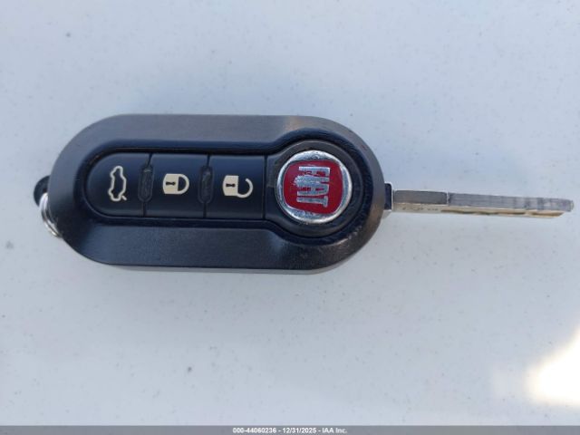 2013 FIAT 500 3C3CFFARXDT742379 Photo 10