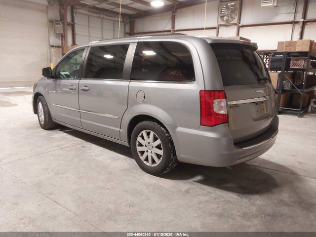 2014 Chrysler Town & Country Touring მანქანა იყიდება აუქციონზე, vin: 2C4RC1BG7ER132944, აუქციონის ნომერი: 44060240
