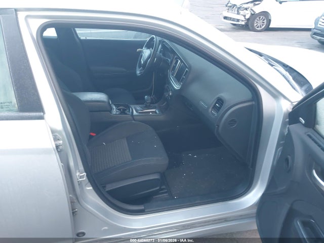 2C3CDXHG6KH622259 Dodge Charger Gt Rwd