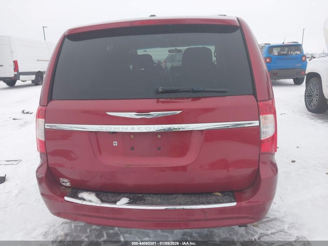 2011 Chrysler Town & Country Touring მანქანა იყიდება აუქციონზე, vin: 2A4RR5DG3BR612679, აუქციონის ნომერი: 44060301