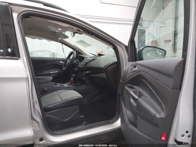 Ford ESCAPE SE 2017 1FMCU9GD1HUE75302 Image 5
