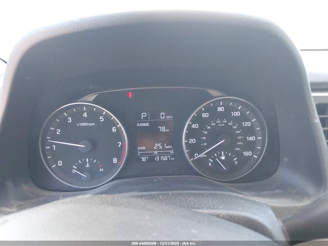 KMHD84LFXHU263016 Hyundai ELANTRA SE
