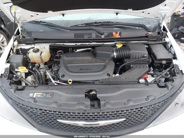 Chrysler Voyager Lx 2022 2C4RC1CG4NR218744 Image 10