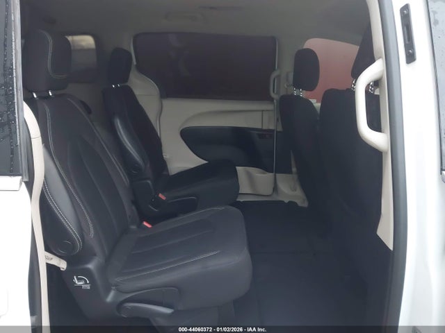 Chrysler Voyager Lx 2022 2C4RC1CG4NR218744 Image 8