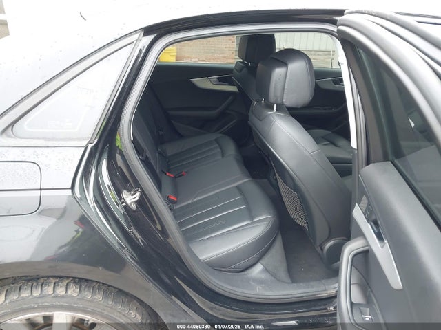 2017 AUDI A4 WAUANAF46HN002398 Photo 7