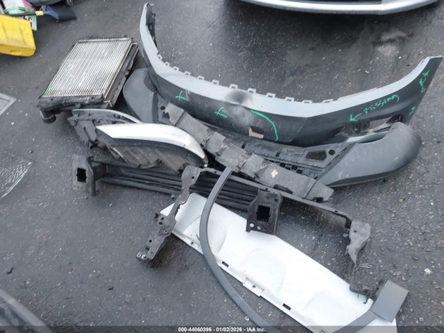 WVGAV7AX6GW597796 Volkswagen TIGUAN S