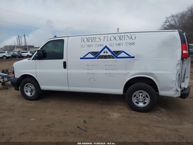 Продажа на аукционе авто 2019 Chevrolet Express 2500 Work Van, vin: 1GCWGAFPXK1365976, номер лота: 44060445