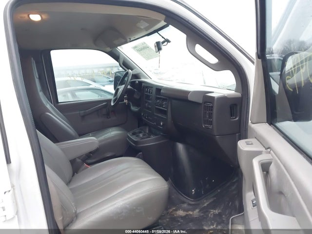 Продажа на аукционе авто 2019 Chevrolet Express 2500 Work Van, vin: 1GCWGAFPXK1365976, номер лота: 44060445