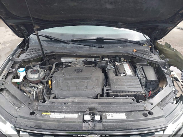 Auction sale of the 2020 Volkswagen Tiguan 2.0t Se/2.0t Se R-line Black/2.0t Sel, vin: 3VV2B7AX9LM108692, lot number: 44060602