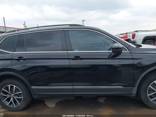 Auction sale of the 2020 Volkswagen Tiguan 2.0t Se/2.0t Se R-line Black/2.0t Sel, vin: 3VV2B7AX9LM108692, lot number: 44060602