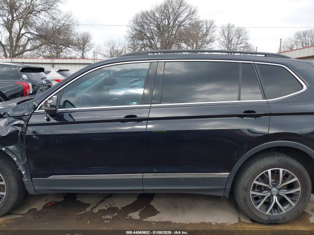 Auction sale of the 2020 Volkswagen Tiguan 2.0t Se/2.0t Se R-line Black/2.0t Sel, vin: 3VV2B7AX9LM108692, lot number: 44060602