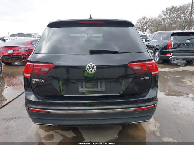 Auction sale of the 2020 Volkswagen Tiguan 2.0t Se/2.0t Se R-line Black/2.0t Sel, vin: 3VV2B7AX9LM108692, lot number: 44060602