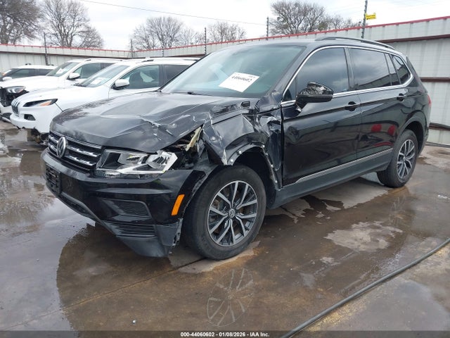 Auction sale of the 2020 Volkswagen Tiguan 2.0t Se/2.0t Se R-line Black/2.0t Sel, vin: 3VV2B7AX9LM108692, lot number: 44060602