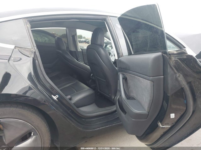 2019 TESLA MODEL 3 5YJ3E1EA6KF296894 Photo 7