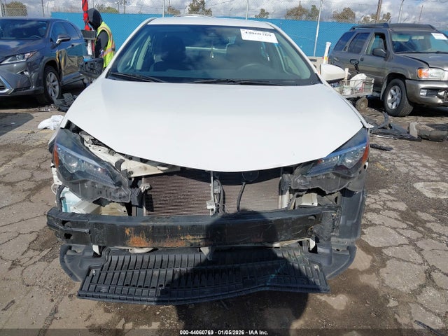 5YFBURHE3KP929898 Toyota COROLLA LE