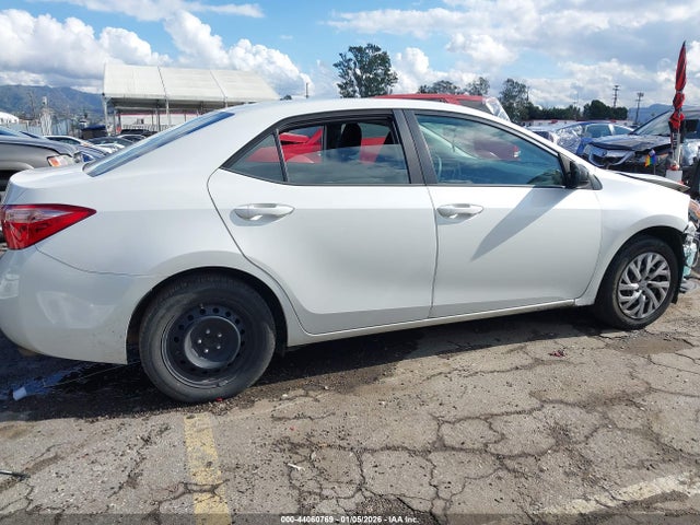 5YFBURHE3KP929898 Toyota COROLLA LE