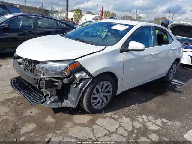 5YFBURHE3KP929898 Toyota COROLLA LE