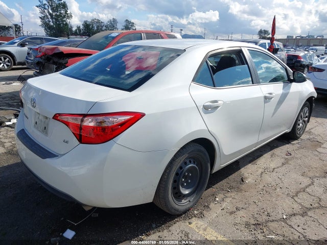 5YFBURHE3KP929898 Toyota COROLLA LE