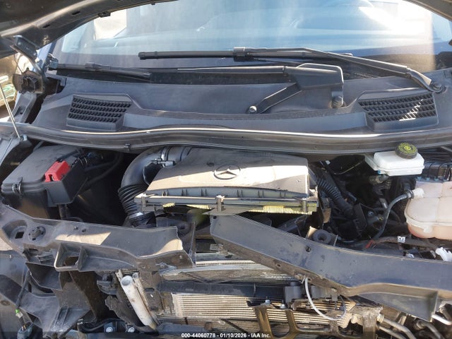 2023 MERCEDES-BENZ METRIS W1WV0FEY0P4330073 Photo 9