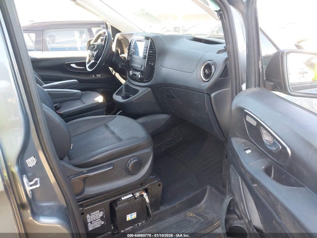 2023 MERCEDES-BENZ METRIS W1WV0FEY0P4330073 Photo 4