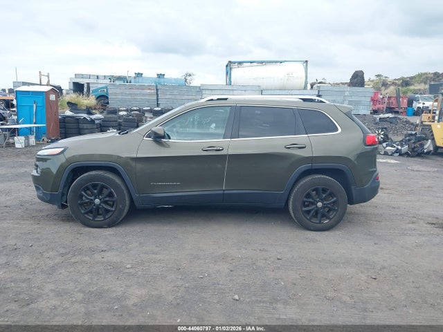 2014 Jeep Cherokee Latitude მანქანა იყიდება აუქციონზე, vin: 1C4PJMCS4EW220150, აუქციონის ნომერი: 44060797