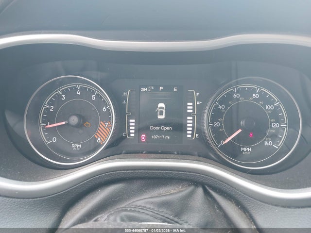 2014 Jeep Cherokee Latitude მანქანა იყიდება აუქციონზე, vin: 1C4PJMCS4EW220150, აუქციონის ნომერი: 44060797