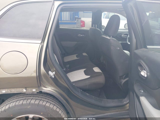 2014 Jeep Cherokee Latitude მანქანა იყიდება აუქციონზე, vin: 1C4PJMCS4EW220150, აუქციონის ნომერი: 44060797