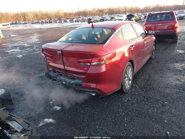 2018 KIA OPTIMA 5XXGT4L32JG199474 Photo 3