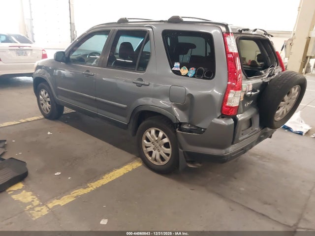 2006 HONDA CR-V JHLRD78936C013732 Photo 2