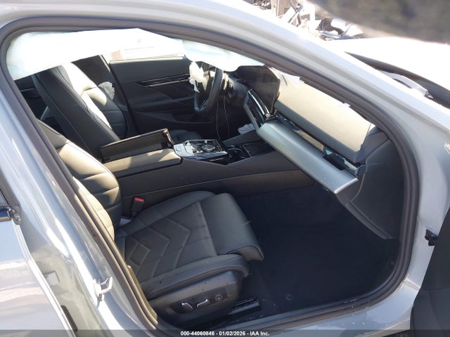 2025 Bmw 540i Xdrive მანქანა იყიდება აუქციონზე, vin: WBA63FJ09SCU23032, აუქციონის ნომერი: 44060846