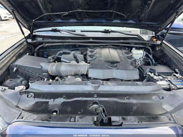 2014 TOYOTA 4RUNNER JTEBU5JRXE5200302 Photo 9