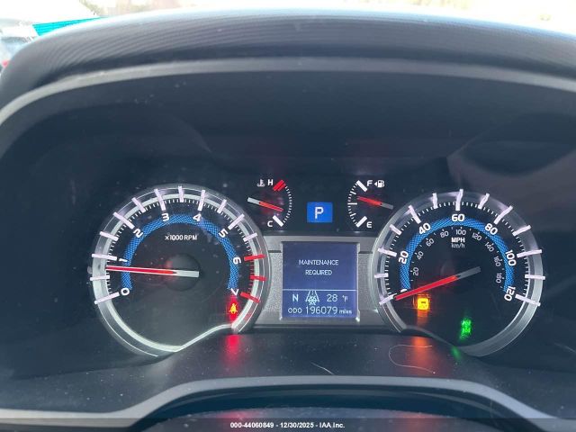 2014 TOYOTA 4RUNNER JTEBU5JRXE5200302 Photo 6