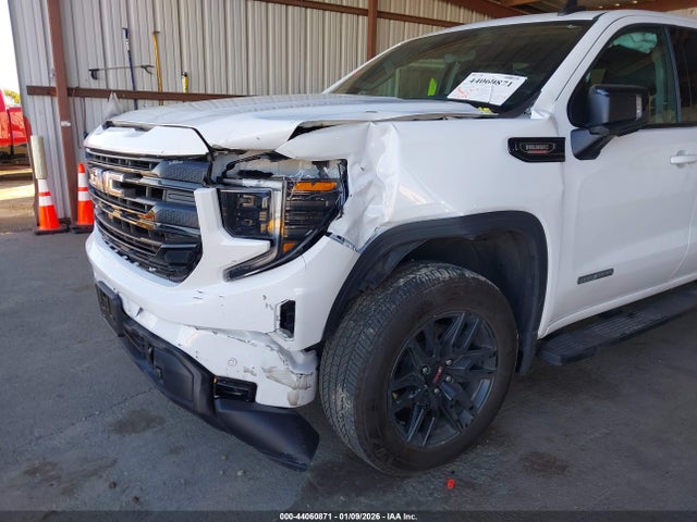 3GTUUCE80SG170931 GMC Sierra 1500 4wd Short Box Elevation With 3sb