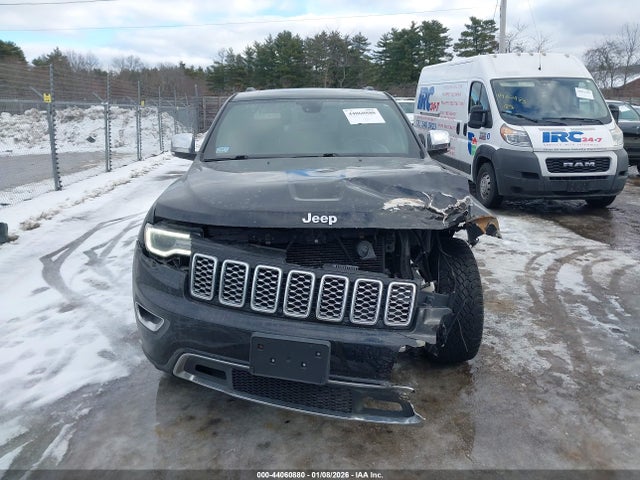 1C4RJFCG8HC659017 Jeep Grand Cherokee Overland 4x4