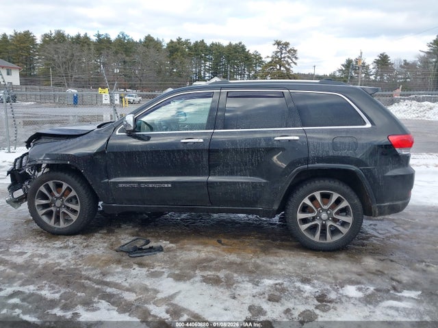 1C4RJFCG8HC659017 Jeep Grand Cherokee Overland 4x4