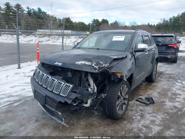 1C4RJFCG8HC659017 Jeep Grand Cherokee Overland 4x4
