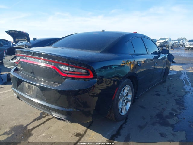 2021 DODGE CHARGER 2C3CDXBG3MH579138 Photo 3