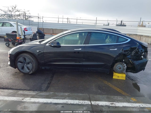 5YJ3E1EB8LF649467 Tesla Model 3 Long Range
