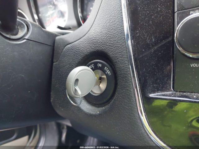 2014 CHRYSLER 200 1C3CCBBB8EN191342 Photo 10