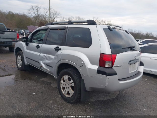2005 MITSUBISHI ENDEAVOR 4A4MN21S15E053937 Photo 2