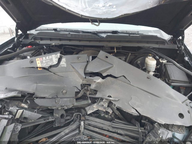 Продажа на аукционе авто 2019 Chevrolet Silverado 1500 Ld Lt, vin: 2GCVKPEC8K1162378, номер лота: 44060925