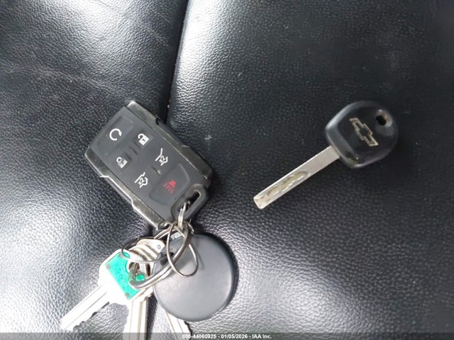 Продажа на аукционе авто 2019 Chevrolet Silverado 1500 Ld Lt, vin: 2GCVKPEC8K1162378, номер лота: 44060925