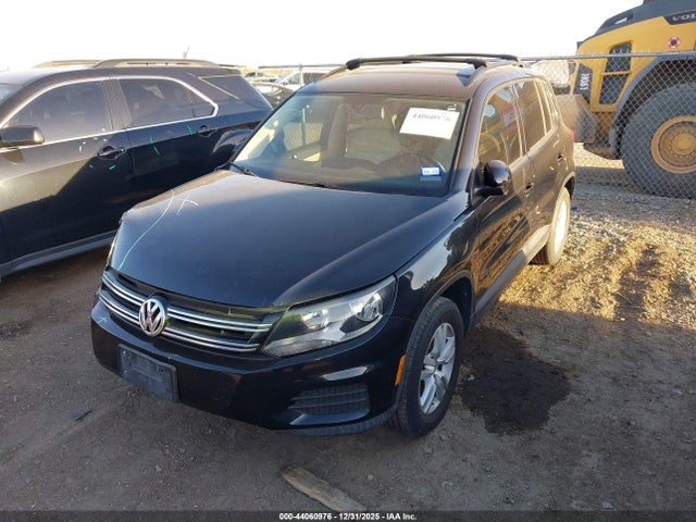 2017 VOLKSWAGEN TIGUAN WVGAV7AX4HK025750 Photo 1