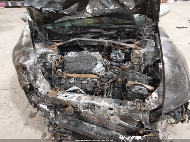2010 Acura Rl 3.7 მანქანა იყიდება აუქციონზე, vin: JH4KB2F65AC002741, აუქციონის ნომერი: 44060995