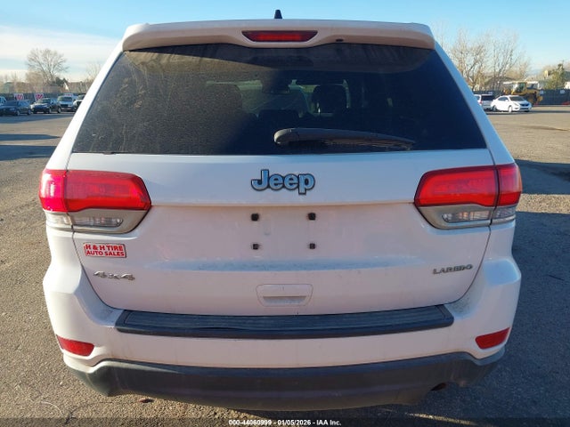 Jeep Grand Cherokee Laredo 2015 1C4RJFAG0FC790328 Image 16