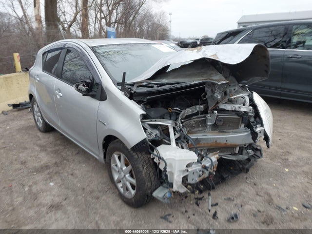 2013 TOYOTA PRIUS C JTDKDTB32D1549754